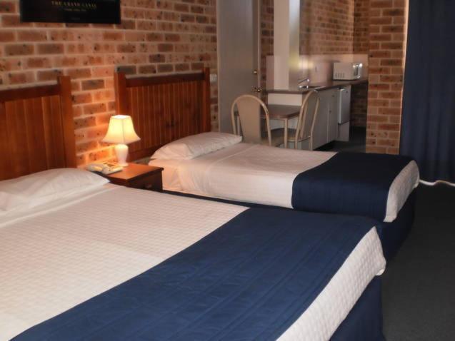 גורוקאן Lake Haven Motor Inn חדר תמונה