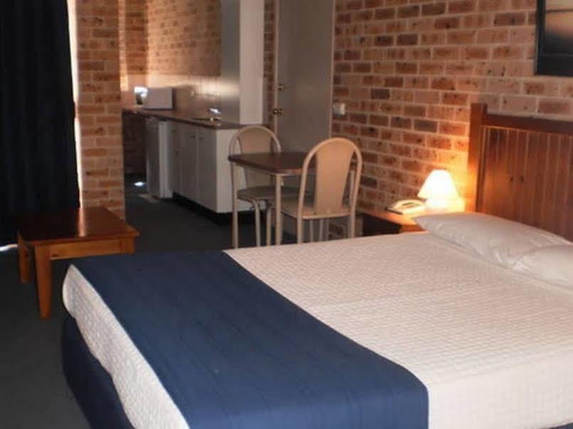 גורוקאן Lake Haven Motor Inn מראה חיצוני תמונה